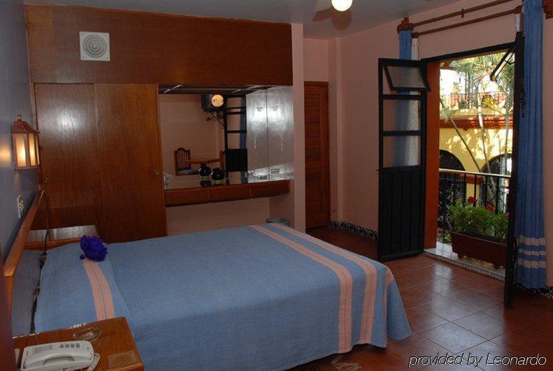 Hotel Oaxaca Real Room photo